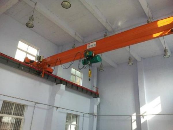 临河区吊车电话_好的吊车出租公司需要具备